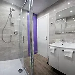 Готель 4 In 4*