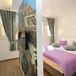 Готель 4 In 4*