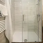 Готель 4 In Спліт