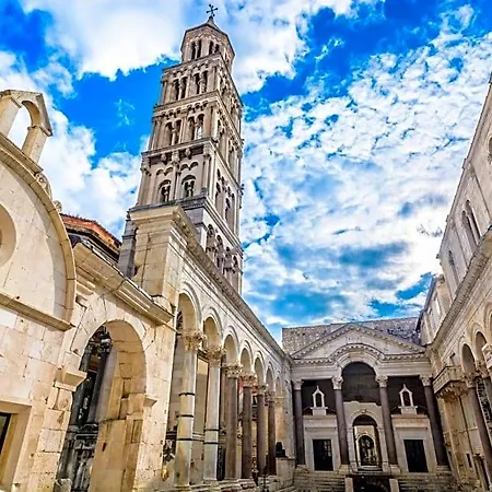 Hotel 4 In Split