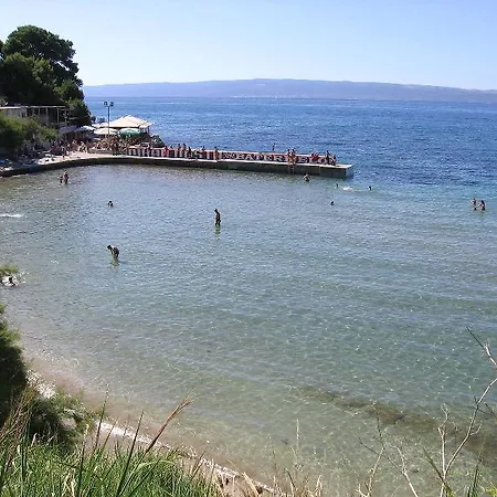 Ξενοδοχείο 4 In
